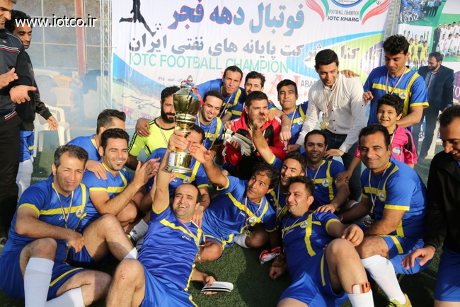 فوتبال دهه فجر 68