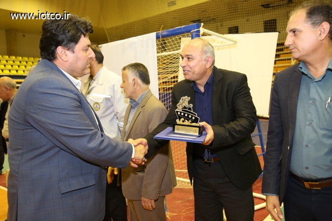 مسابقه کشتی 68