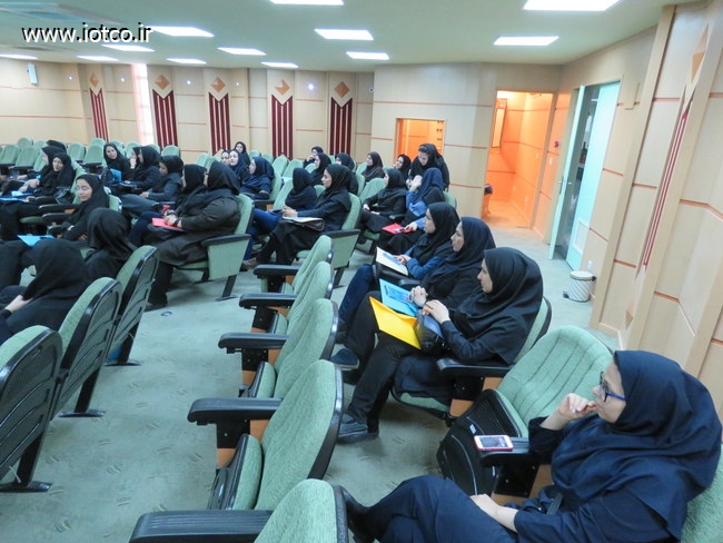 کارگاه بانوان 1