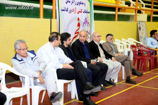 مسابقه کشتی 12