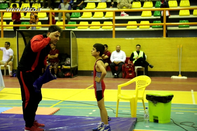 مسابقه کشتی 13