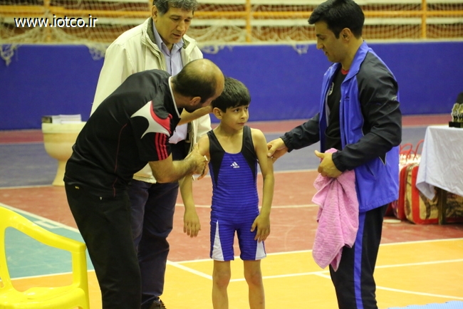 مسابقه کشتی 14