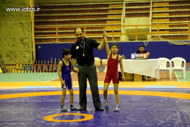 مسابقه کشتی 17