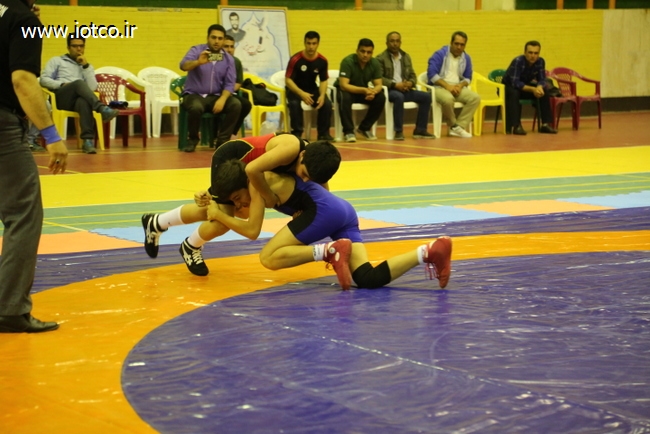 مسابقه کشتی 18