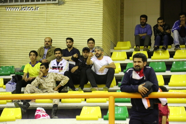 مسابقه کشتی 22