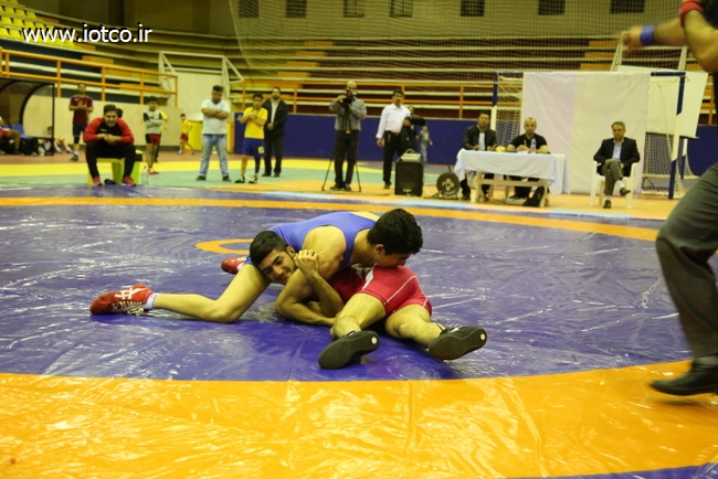 مسابقه کشتی 26