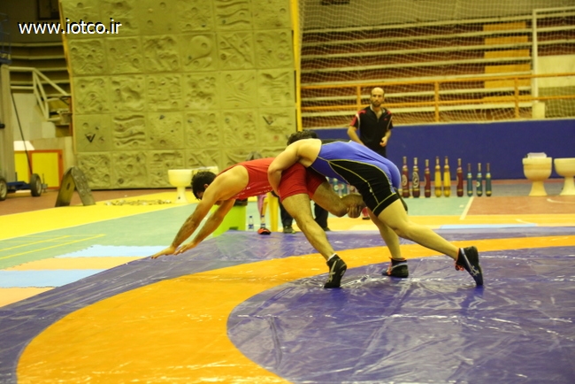 مسابقه کشتی 30