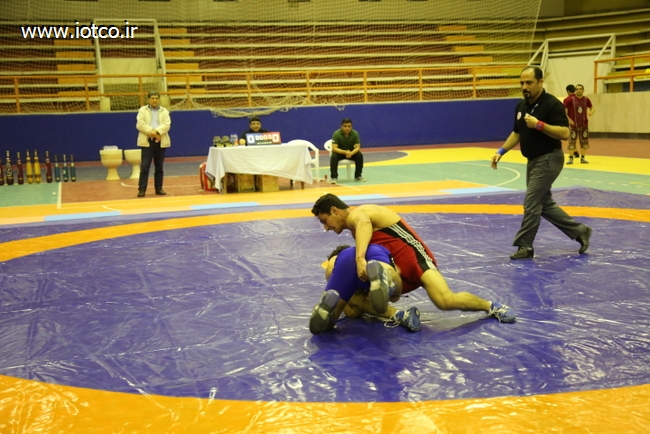 مسابقه کشتی 39