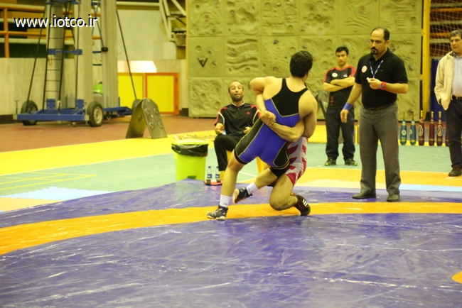 مسابقه کشتی 43