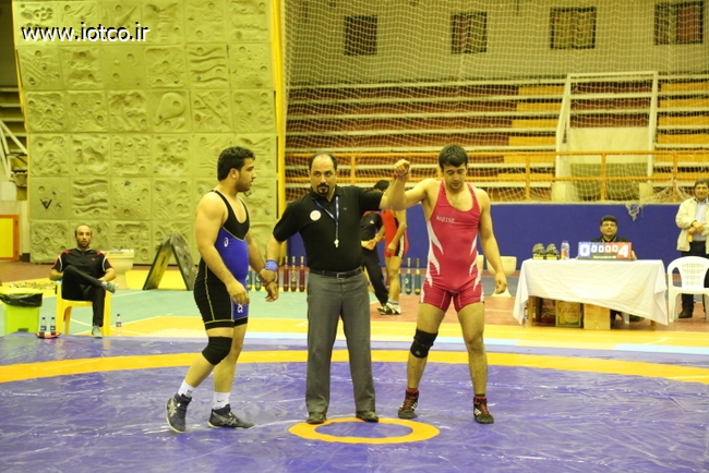 مسابقه کشتی 46