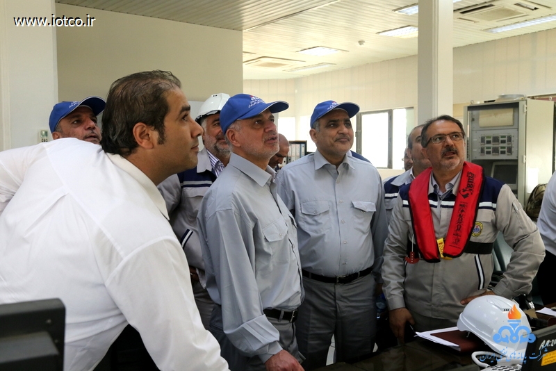 بازدید معاون وزیر از تاسیسات 9