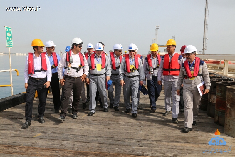 بازدید معاون وزیر از تاسیسات 15