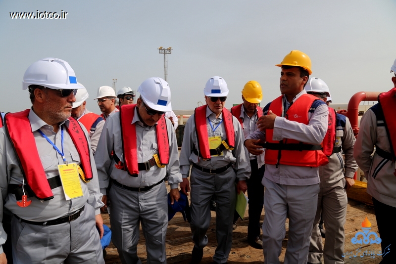 بازدید معاون وزیر از تاسیسات 19