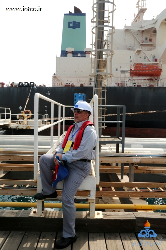 بازدید معاون وزیر از تاسیسات 22