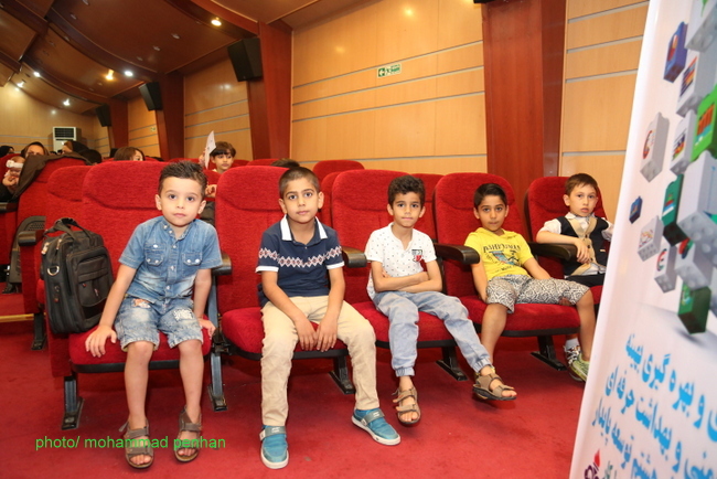 هفتمین همایش هفته سلامت 32