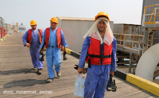 تعمیرات اسکله 18