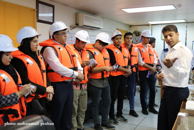 بازدید دانشجو 13