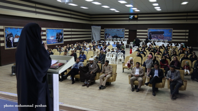 کتاب خوانی و شب شعر 17