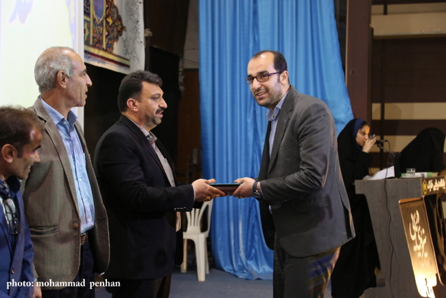 کتاب خوانی و شب شعر 47