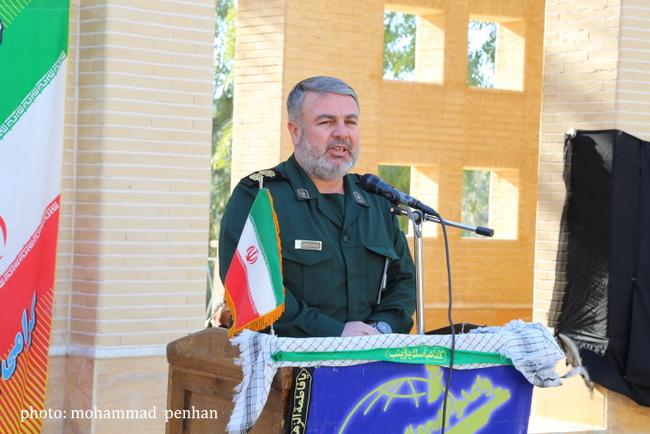 غبارروبی گلزار شهدا 16