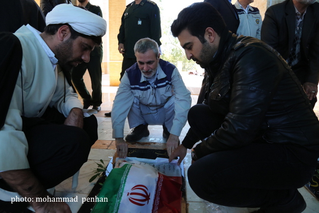 غبارروبی گلزار شهدا 23