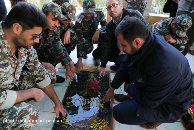 غبارروبی گلزار شهدا 25