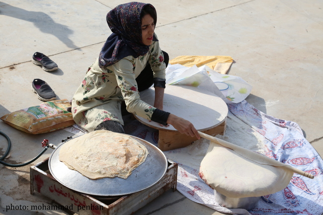 طبخ نان محلی 10