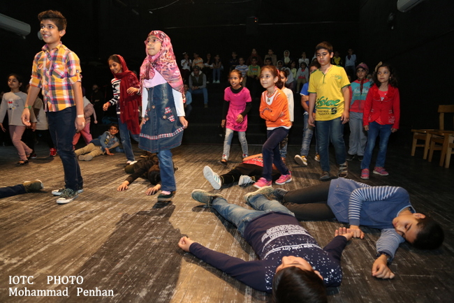 کارگاه نمایش 12