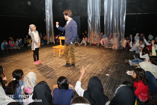 کارگاه نمایش 17