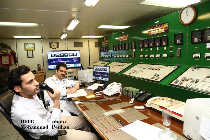 تحویل سال 27