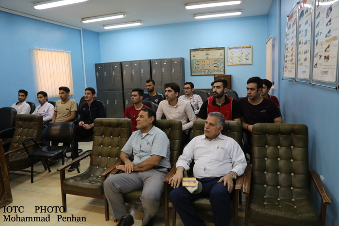 بازدید دانشجویان نفت 1