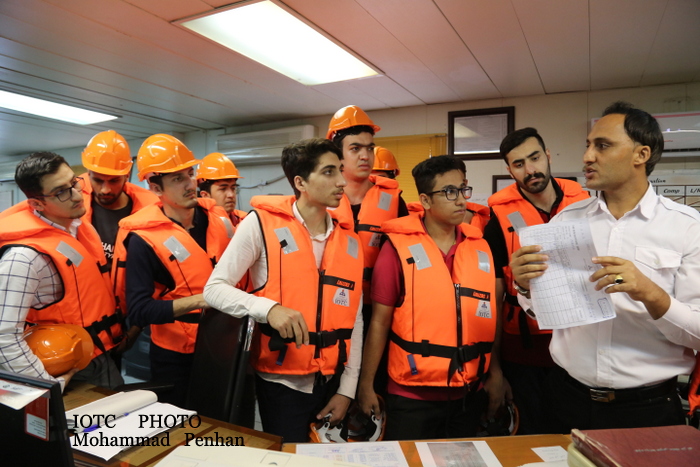 بازدید دانشجویان نفت 8