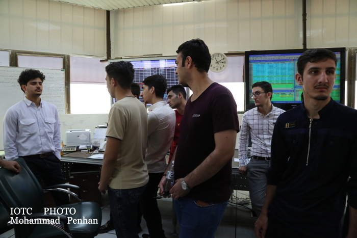 بازدید دانشجویان نفت 19