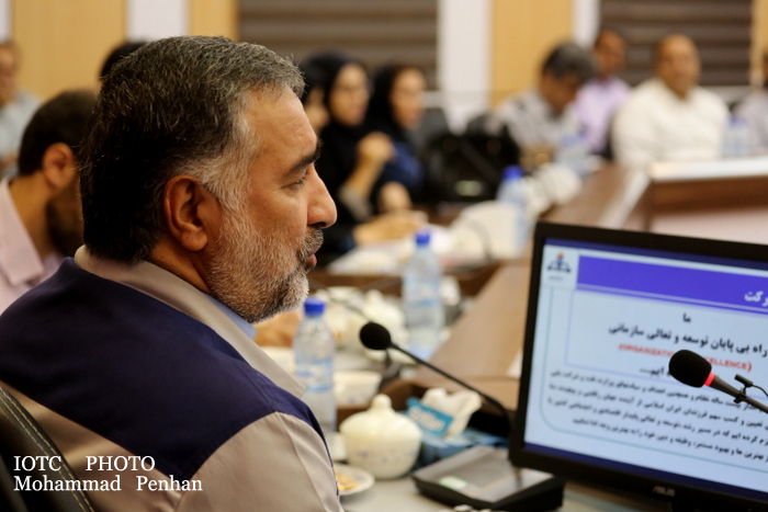 بازدید از پایانه نفتی خارگ 5