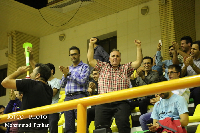 فوتسال بالای 45 سال کارکنان 27