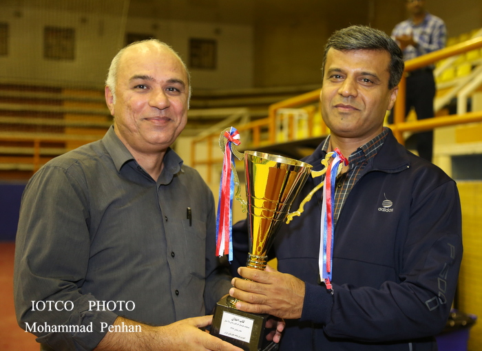 فوتسال بالای 45 سال کارکنان 32