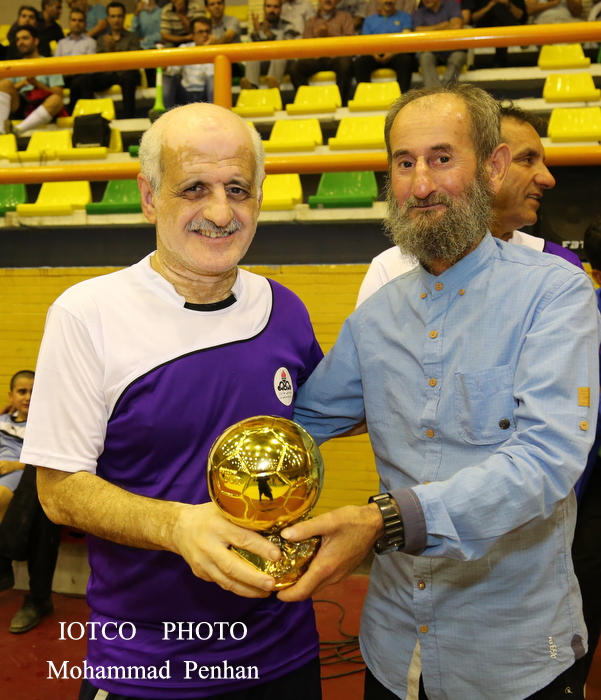 فوتسال بالای 45 سال کارکنان 33