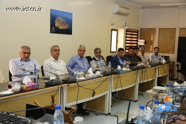 جلسه با مدیران پایانه نفتی خارگ 2