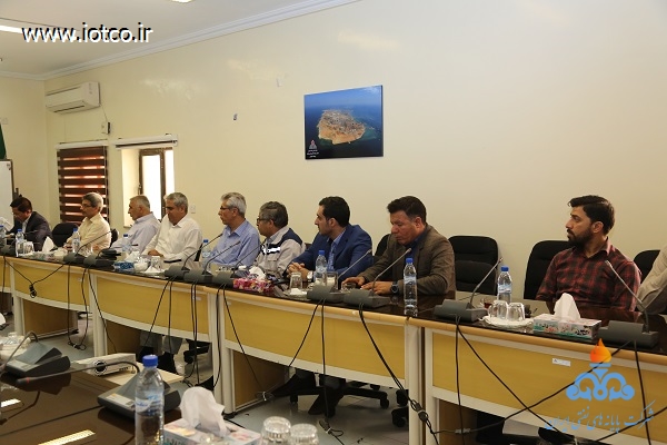 جلسه با مدیران پایانه نفتی خارگ 9