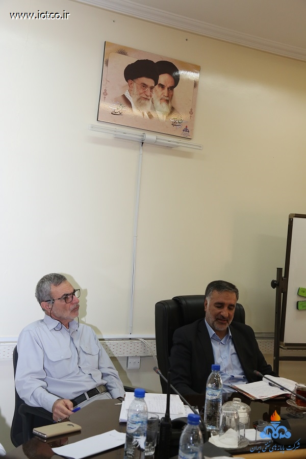 جلسه با مدیران پایانه نفتی خارگ 10