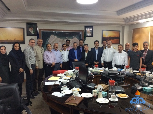 تقدیر از پرسنل دریایی و آموزش 13