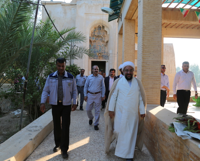 غبارروبی گلزار شهدا 2