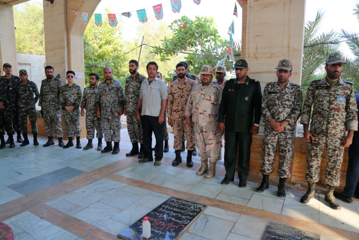 غبارروبی گلزار شهدا 3