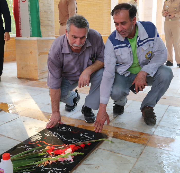 غبارروبی گلزار شهدا 23