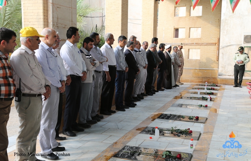 غبارروبی گلزار شهدا 25