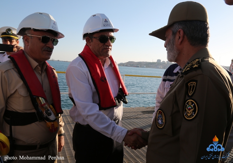 بازدید فرمانده ارتش 16