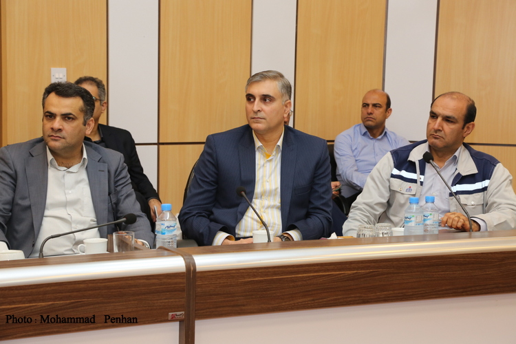 نشست بررسی عملکرد 9