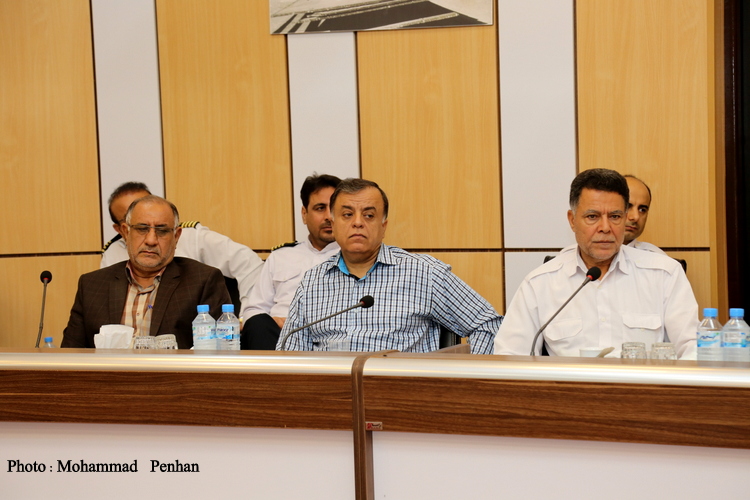 نشست بررسی عملکرد 11