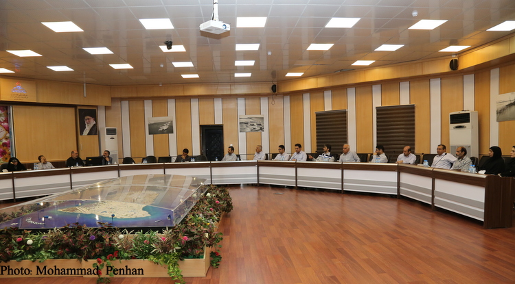 نشست بررسی عملکرد خدمات پشتیبانی 7