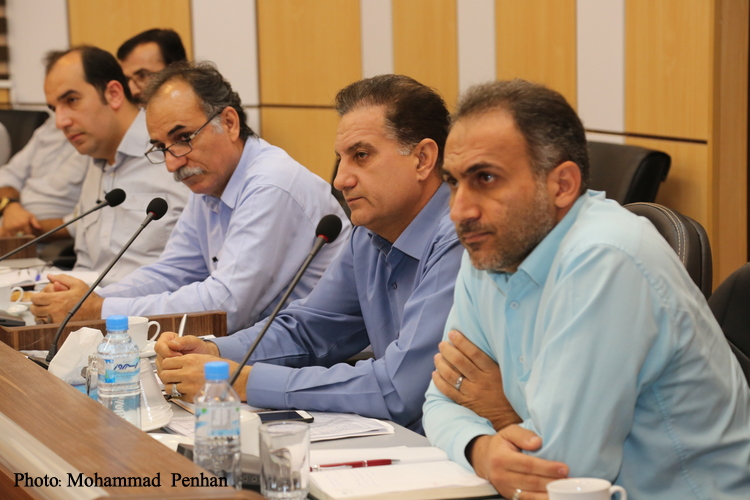 نشست بررسی عملکرد خدمات پشتیبانی 11